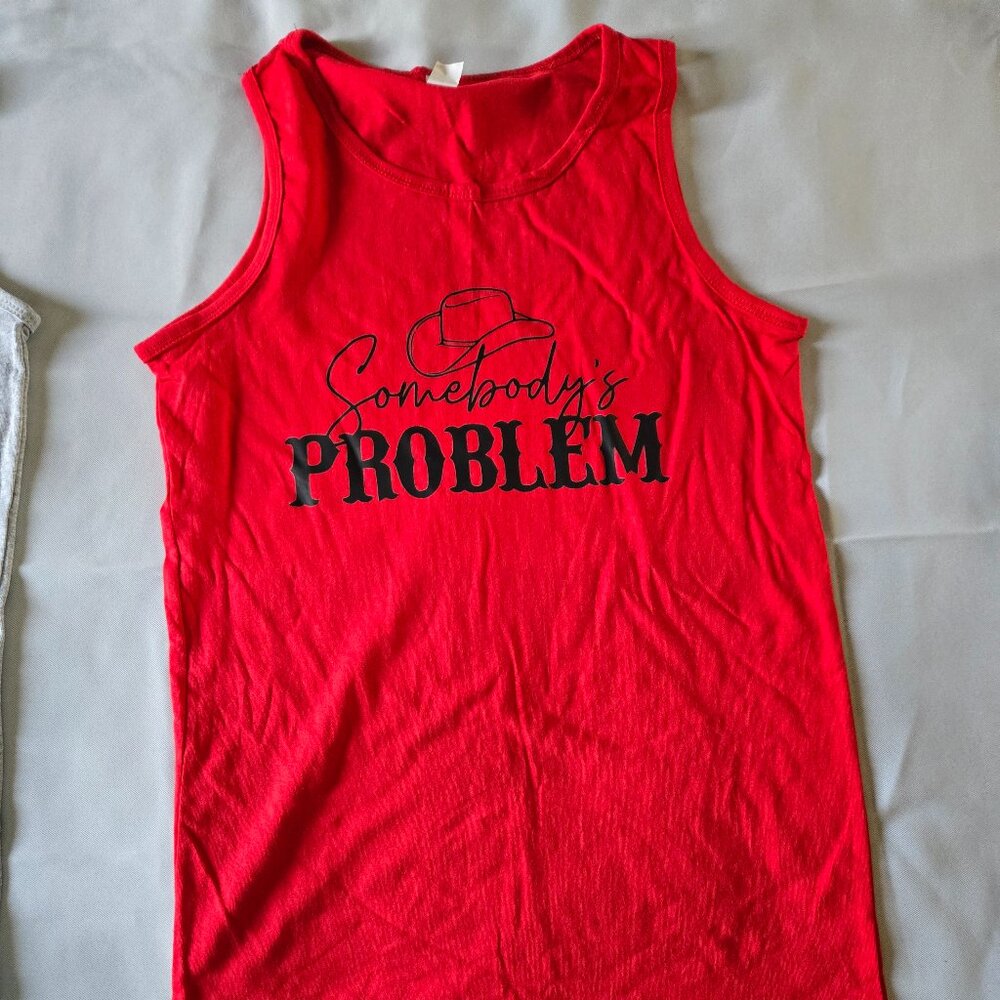 Laviva Sports, Medium (M), Red